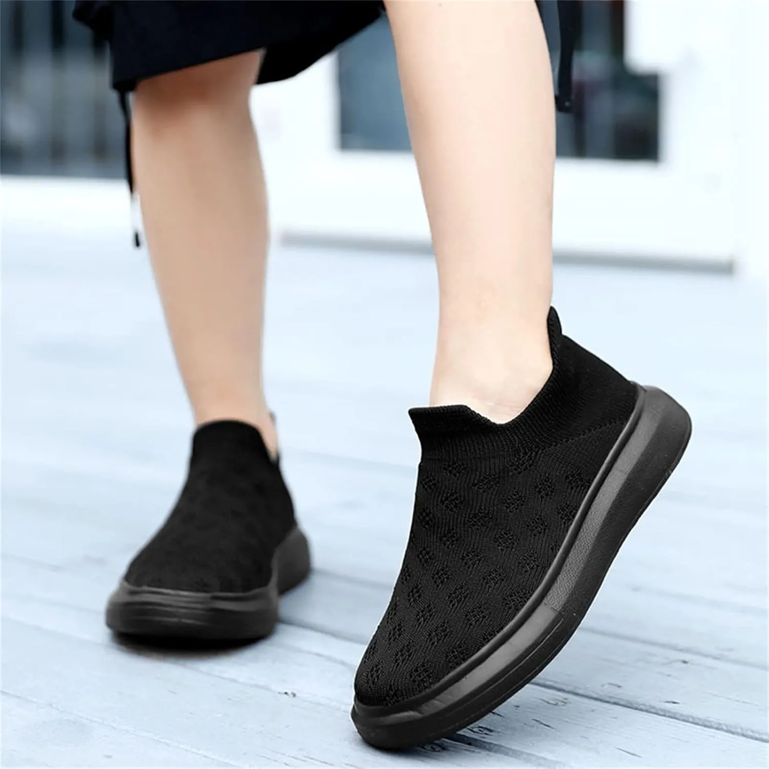 Boys Mesh Lightweight Breathable Fashion Casual Shoes Slip On Outdoor Sports Shoes Chaos Kids