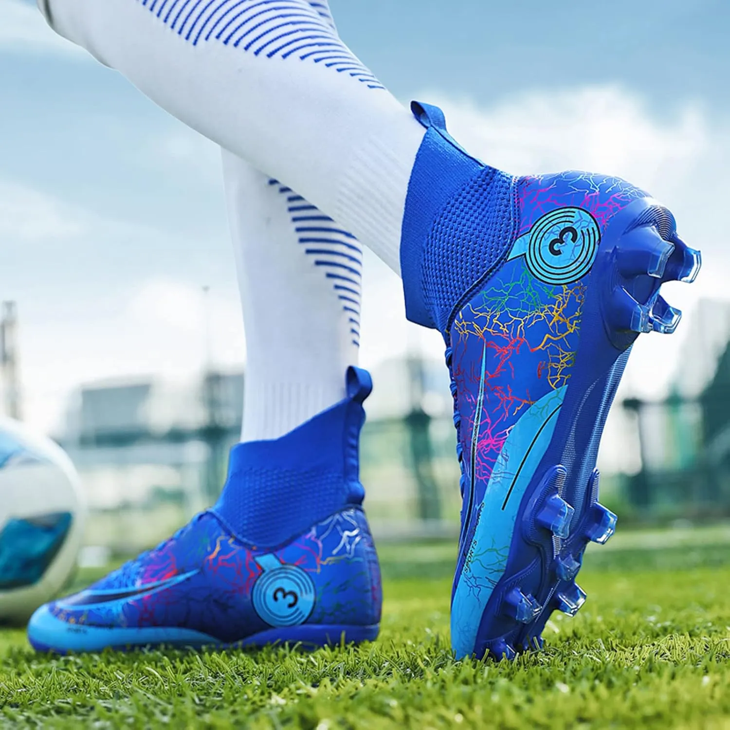 Mens Womens Soccer Cleats High-Tops Lace-Up Football Boots Shoes Classic Outdoor Professional Athletic Training Sneaker