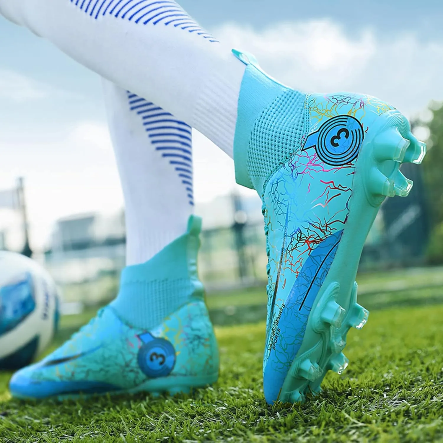 Mens Womens Soccer Cleats High-Tops Lace-Up Football Boots Shoes Classic Outdoor Professional Athletic Training Sneaker