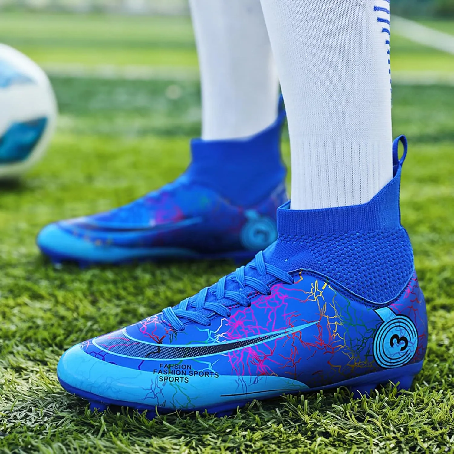 Mens Womens Soccer Cleats High-Tops Lace-Up Football Boots Shoes Classic Outdoor Professional Athletic Training Sneaker