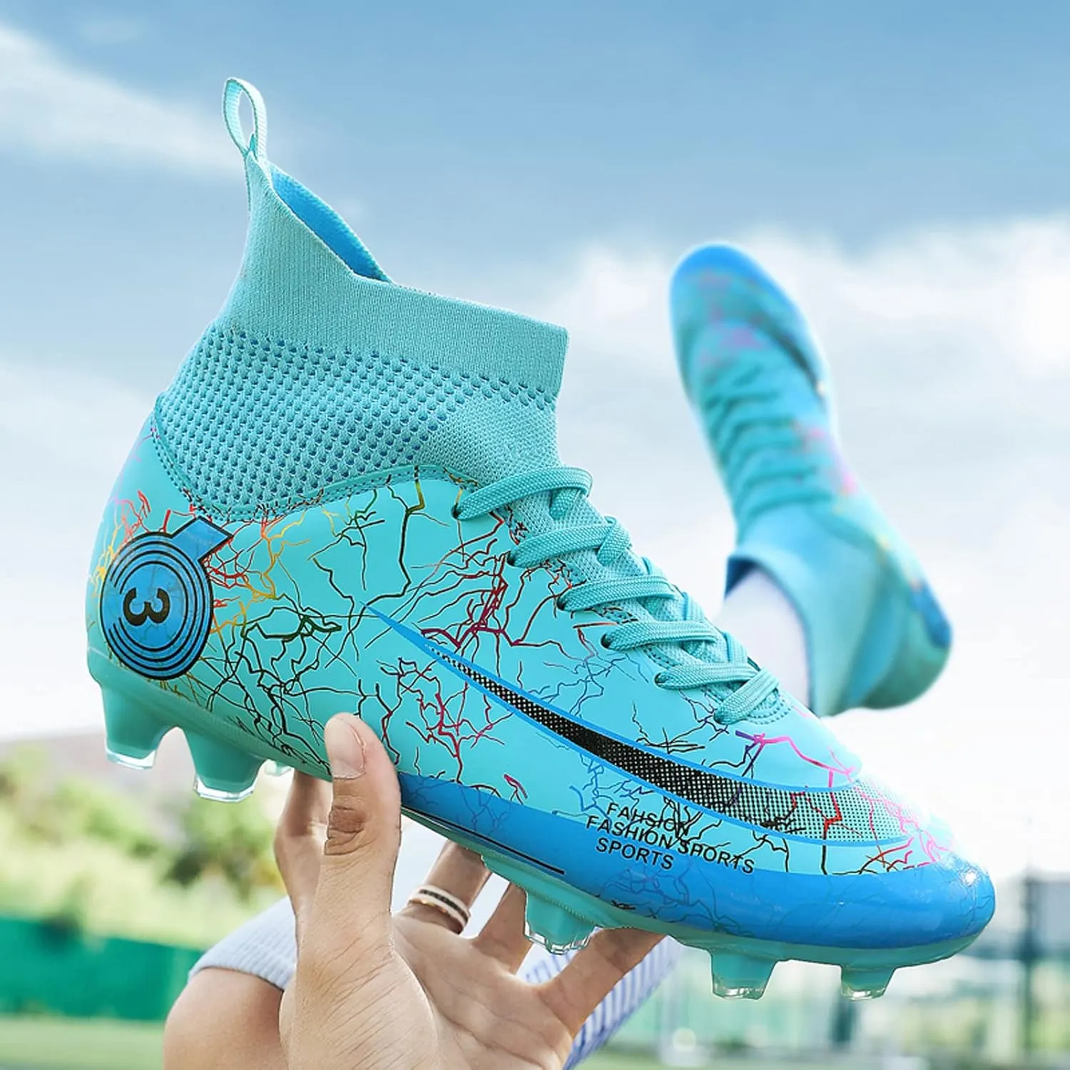 Mens Womens Soccer Cleats High-Tops Lace-Up Football Boots Shoes Classic Outdoor Professional Athletic Training Sneaker
