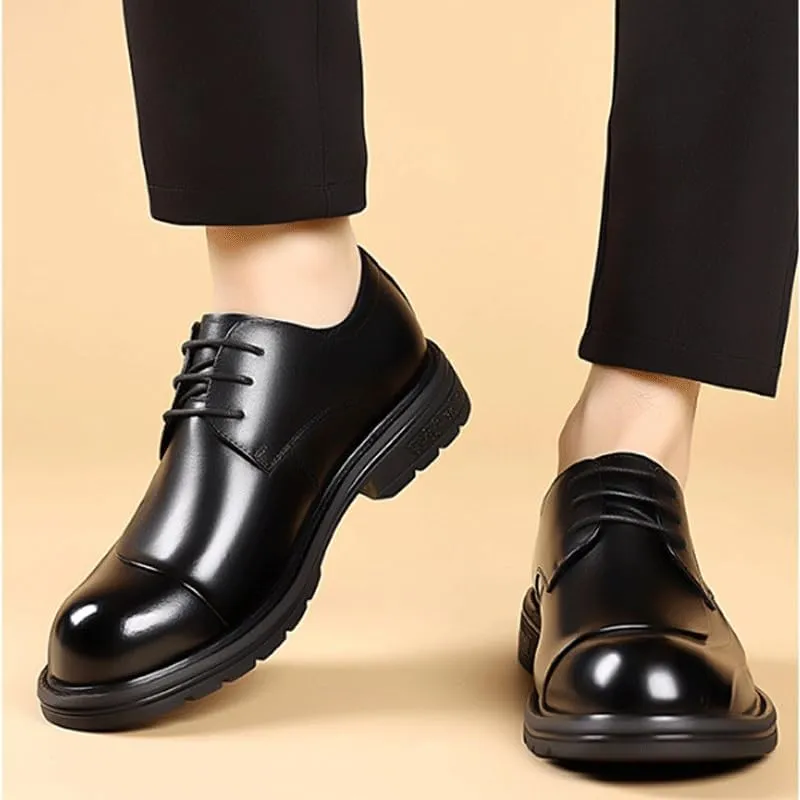 Modern Flex-Fit Leather Oxfords for Professional Men - Boardroom to Chapel Versatile Footwear