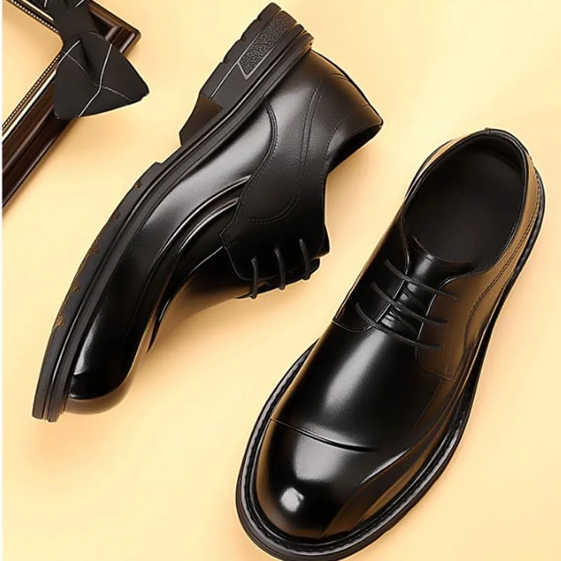 Modern Flex-Fit Leather Oxfords for Professional Men - Boardroom to Chapel Versatile Footwear