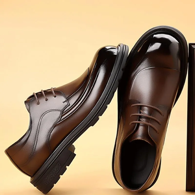 Modern Flex-Fit Leather Oxfords for Professional Men - Boardroom to Chapel Versatile Footwear