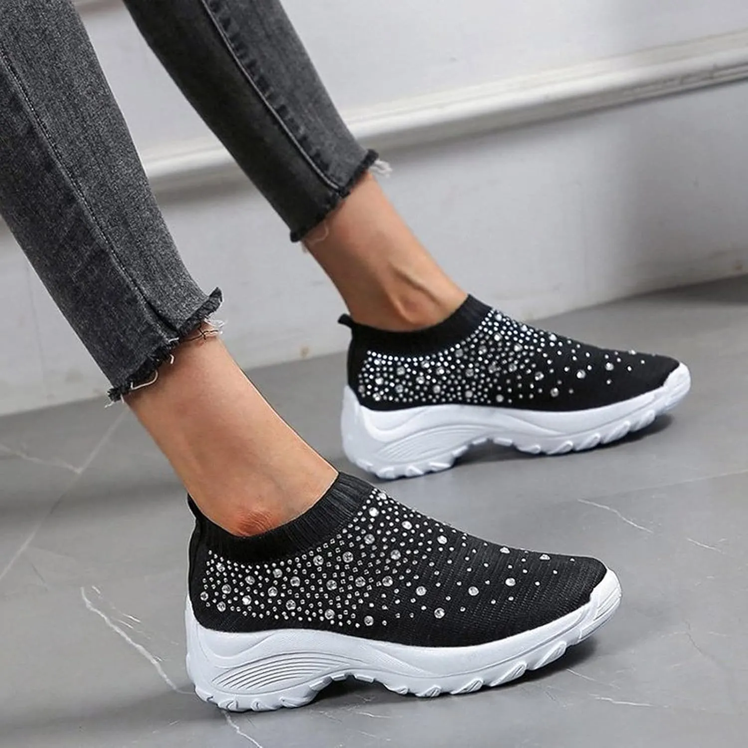 Sneakers for Walking Women Nurses Shoes for Women Comfortable Non Slip White Women's Tennis Shoes Size 9.5 Wide White Sneakers for Women Non Slip Women's Canvas Slip On Shoes Wide Width Size 11