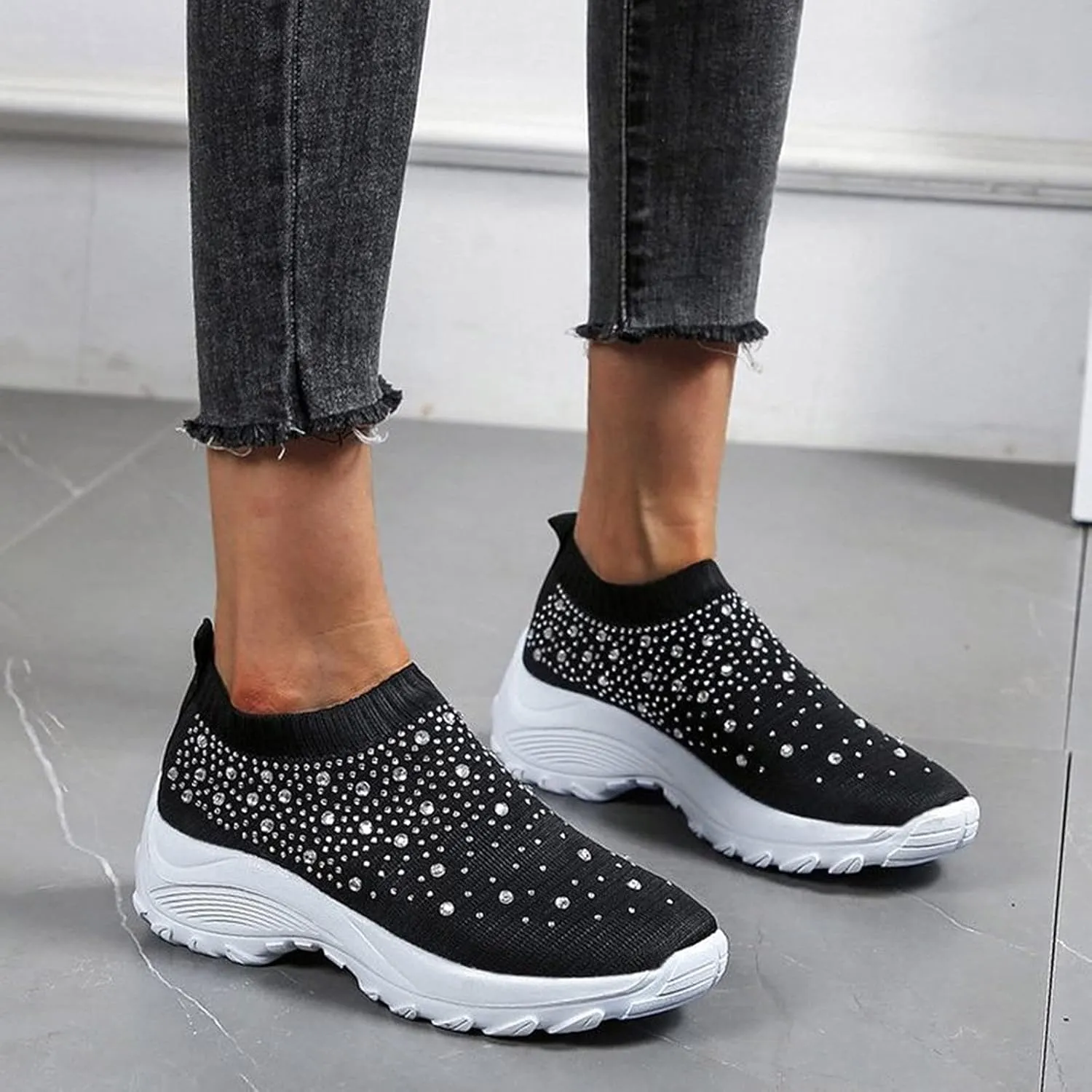 Sneakers for Walking Women Nurses Shoes for Women Comfortable Non Slip White Women's Tennis Shoes Size 9.5 Wide White Sneakers for Women Non Slip Women's Canvas Slip On Shoes Wide Width Size 11