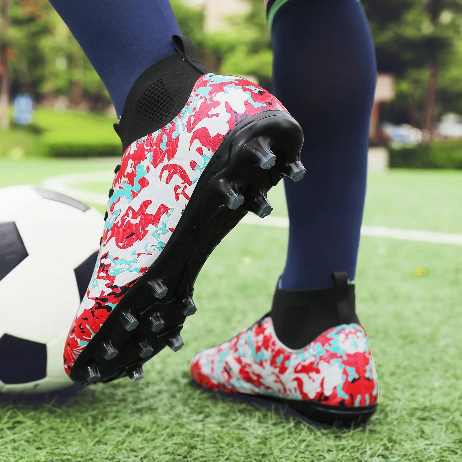 Soccer Cleats Mens Professional High Top Indoor Soccer Shoes Outdoor AG/FG Adults Youth Boys Football Training Sneakers