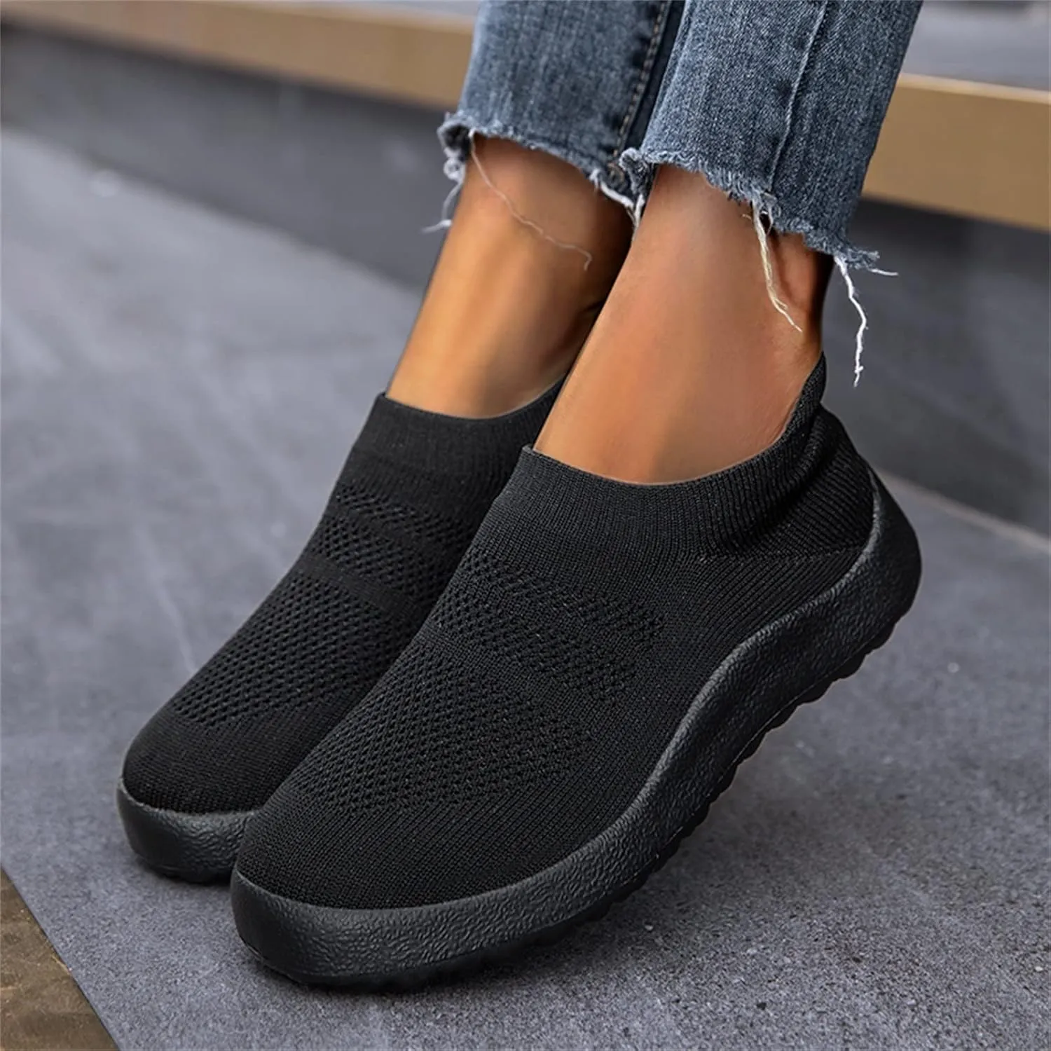 Womens Slip on Walking Shoes Comfort Lightweight Womens Running Shoes Comfortable Casual Shoes for Fall Casual Sneakers Waterproof Tennis Shoe Trainers Shoe